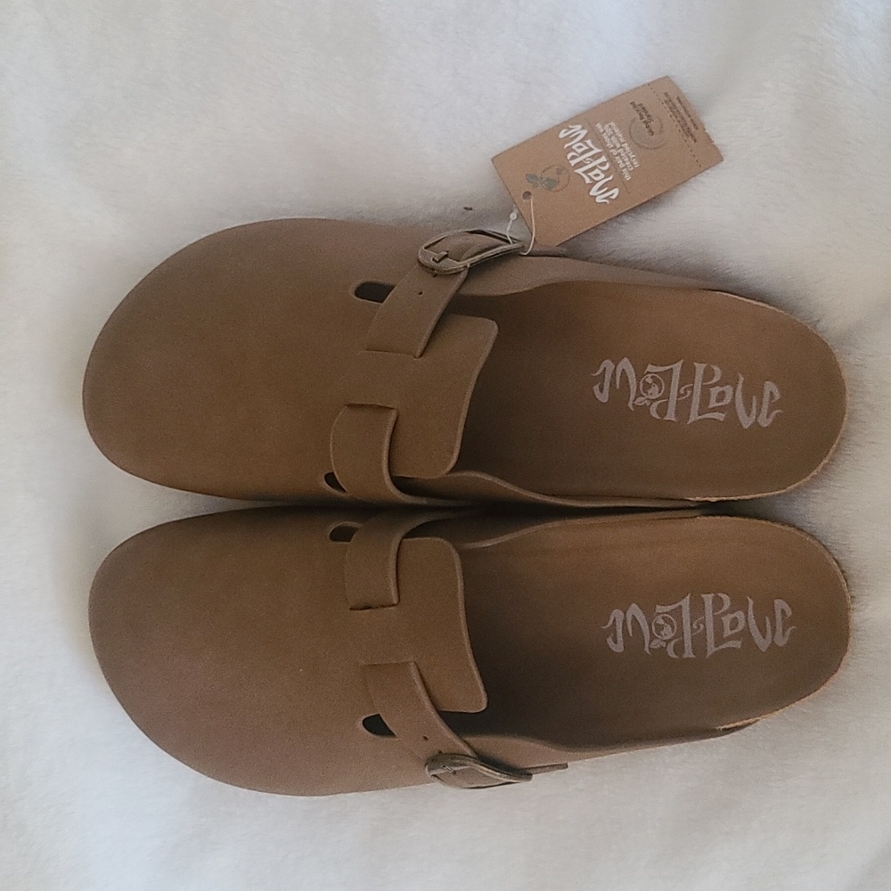 NWT Mad Love Clogs